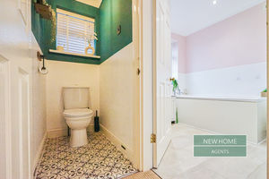 Photo 40- click for photo gallery